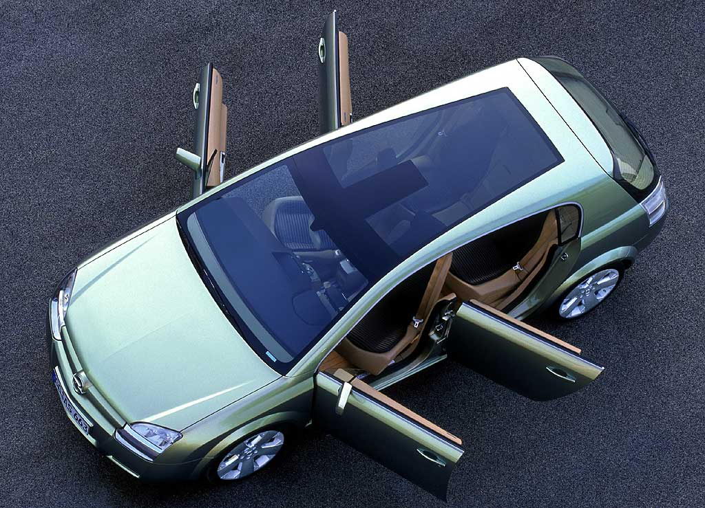 Opel Signum2 2001 005.jpg
